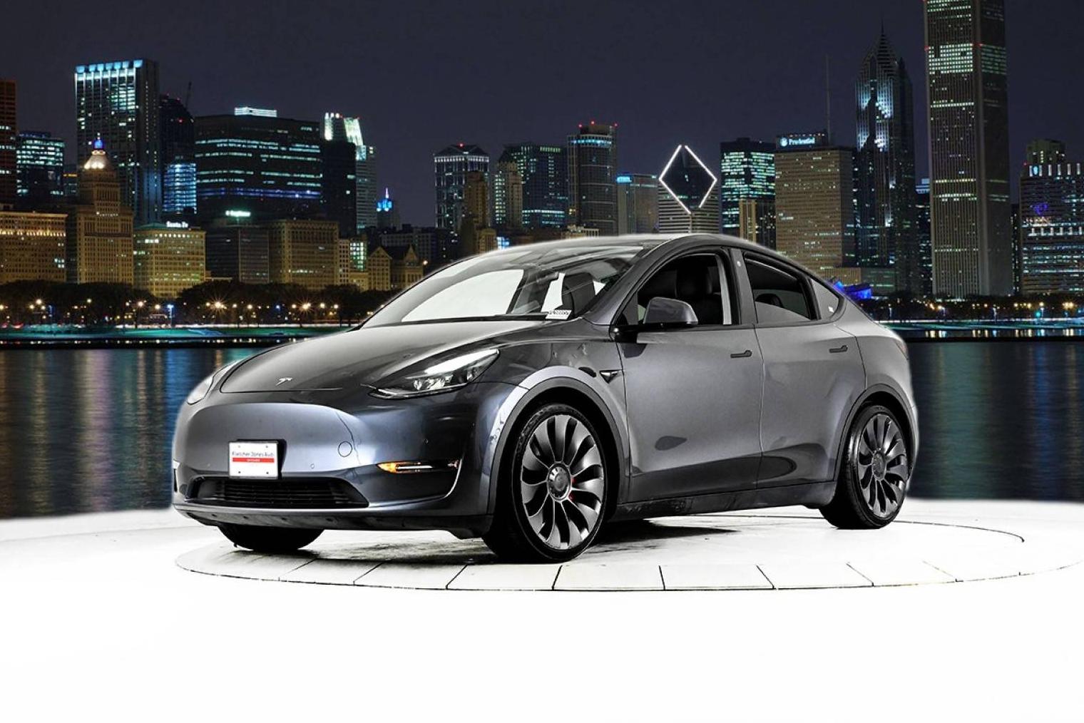 TESLA MODEL Y 2021 5YJYGDEF9MF202040 image